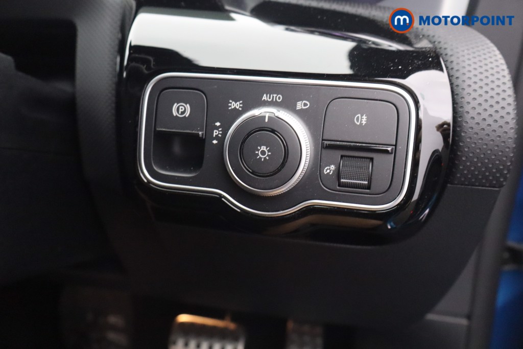 Mercedes-Benz CLA Amg Line Automatic Diesel Coupe - Stock Number (1673502) - 13th supplementary image