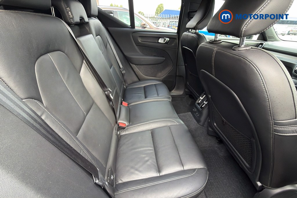 Volvo Xc40 R Design Pro Automatic Petrol Plug-In Hybrid SUV - Stock Number (1673525) - 32nd supplementary image