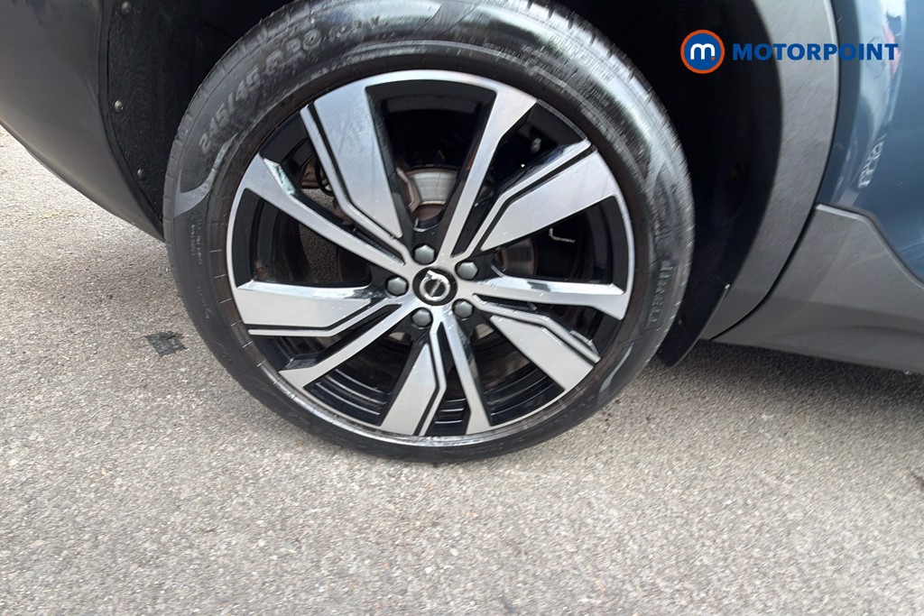 Volvo Xc40 R Design Pro Automatic Petrol Plug-In Hybrid SUV - Stock Number (1673525) - 1st supplementary image