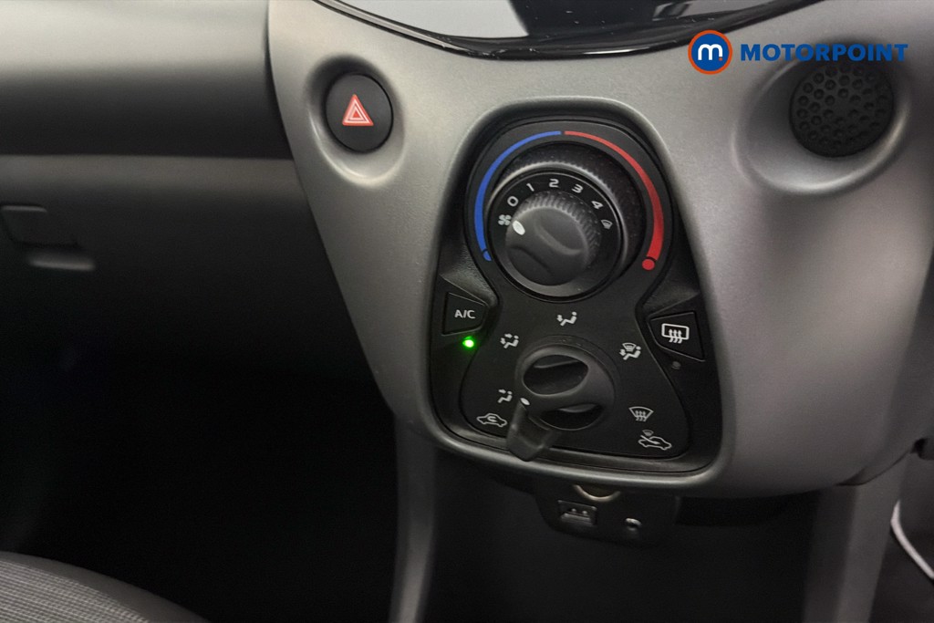 Toyota Aygo X-Play Manual Petrol Hatchback - Stock Number (1673532) - 12th supplementary image