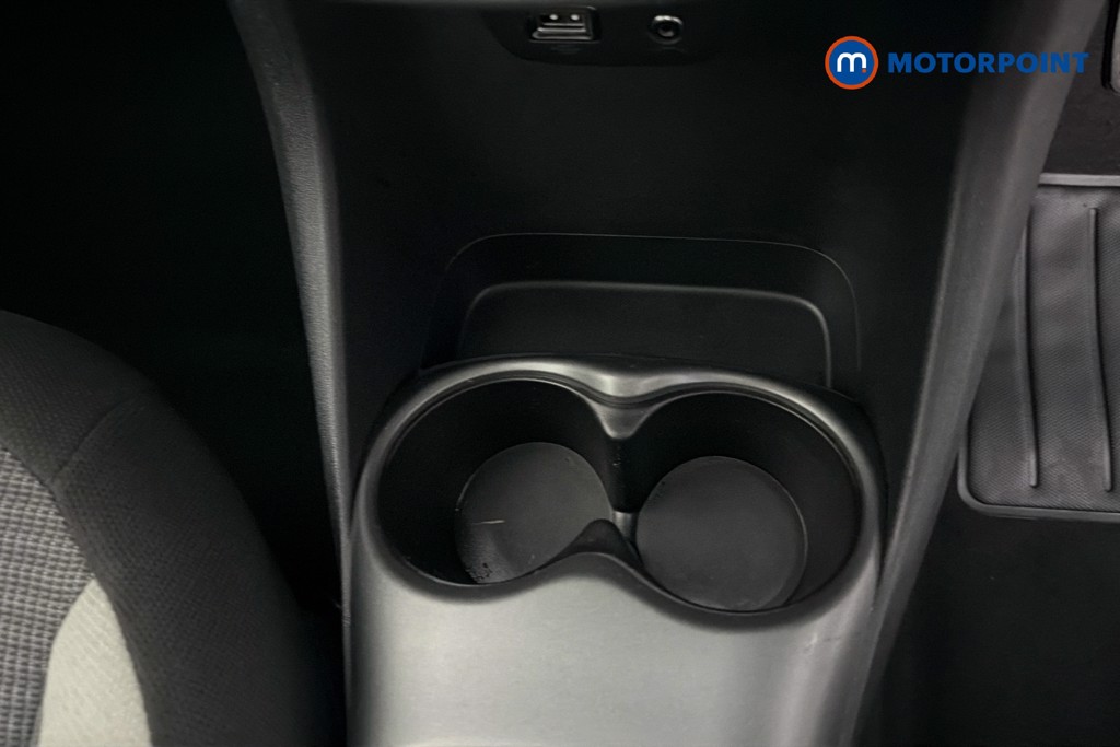 Toyota Aygo X-Play Manual Petrol Hatchback - Stock Number (1673532) - 16th supplementary image