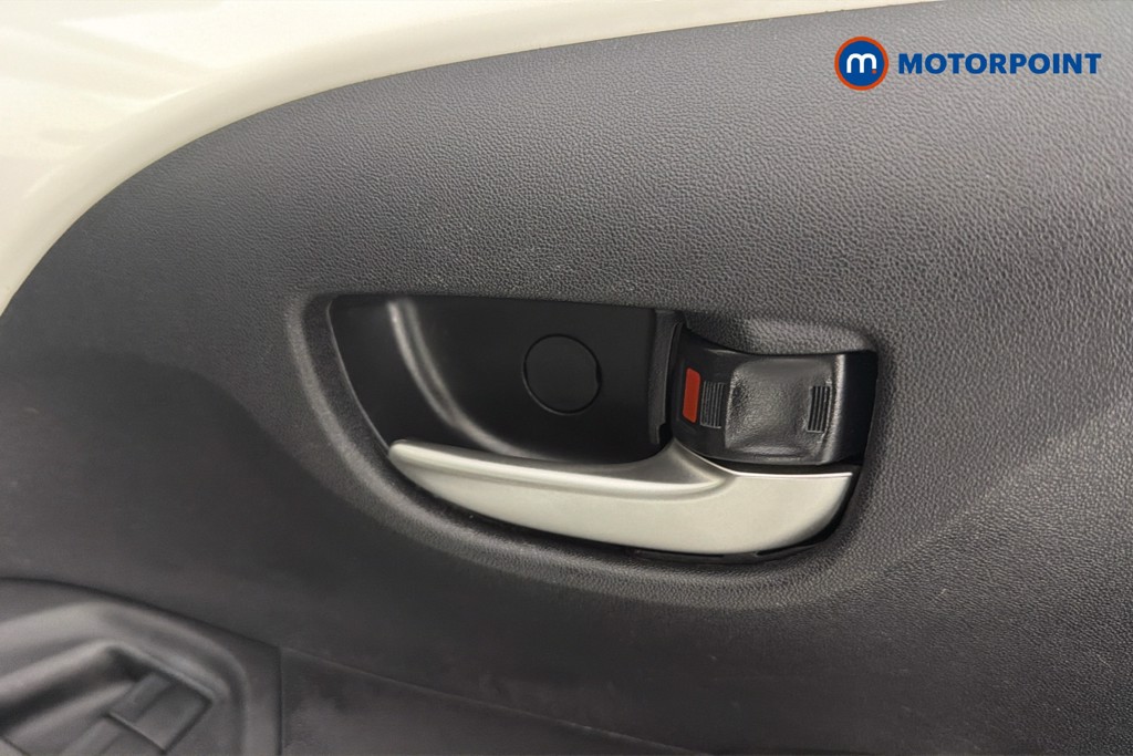 Toyota Aygo X-Play Manual Petrol Hatchback - Stock Number (1673532) - 42nd supplementary image