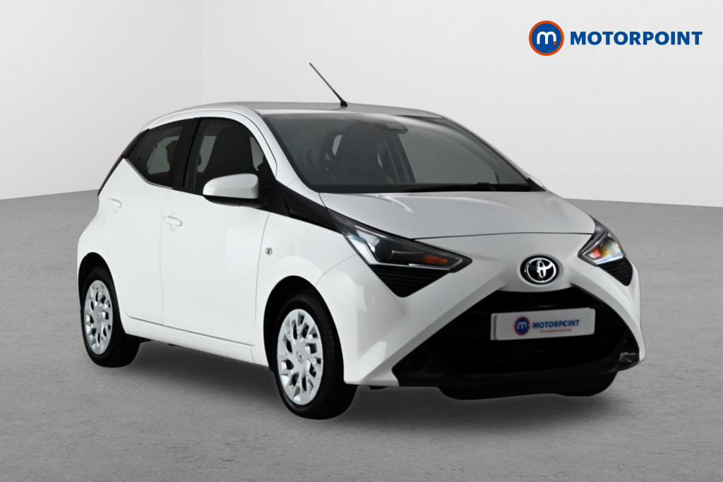 Toyota Aygo X-Play Manual Petrol Hatchback - Stock Number (1673532) - Drivers side front corner