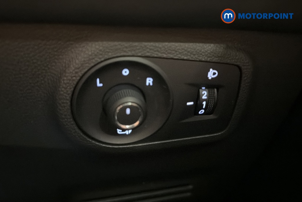 Mg Motor Uk ZS Excite Manual Petrol SUV - Stock Number (1673549) - 11th supplementary image