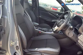 Nissan Juke N-Connecta Manual Petrol SUV - Stock Number (1673620) - 22nd supplementary image