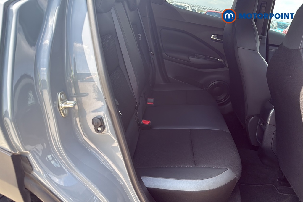 Nissan Juke N-Connecta Manual Petrol SUV - Stock Number (1673620) - 25th supplementary image