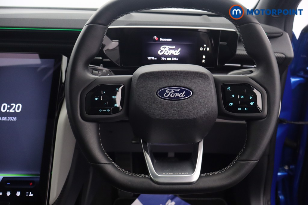Ford Explorer Premium Automatic Electric SUV - Stock Number (1673699) - 5th supplementary image