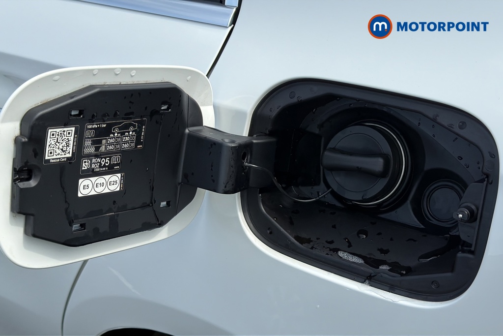 Mercedes-Benz A Class Amg Line Automatic Petrol Hatchback - Stock Number (1673754) - 41st supplementary image