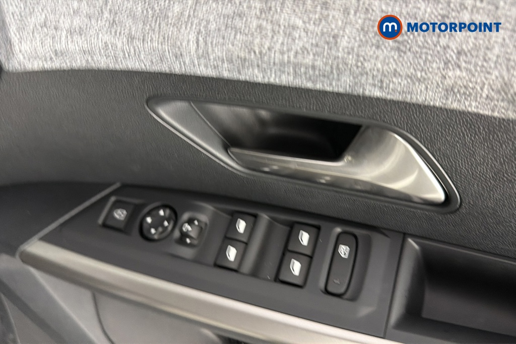 Peugeot 5008 Allure Premium Automatic Petrol SUV - Stock Number (1673759) - 19th supplementary image