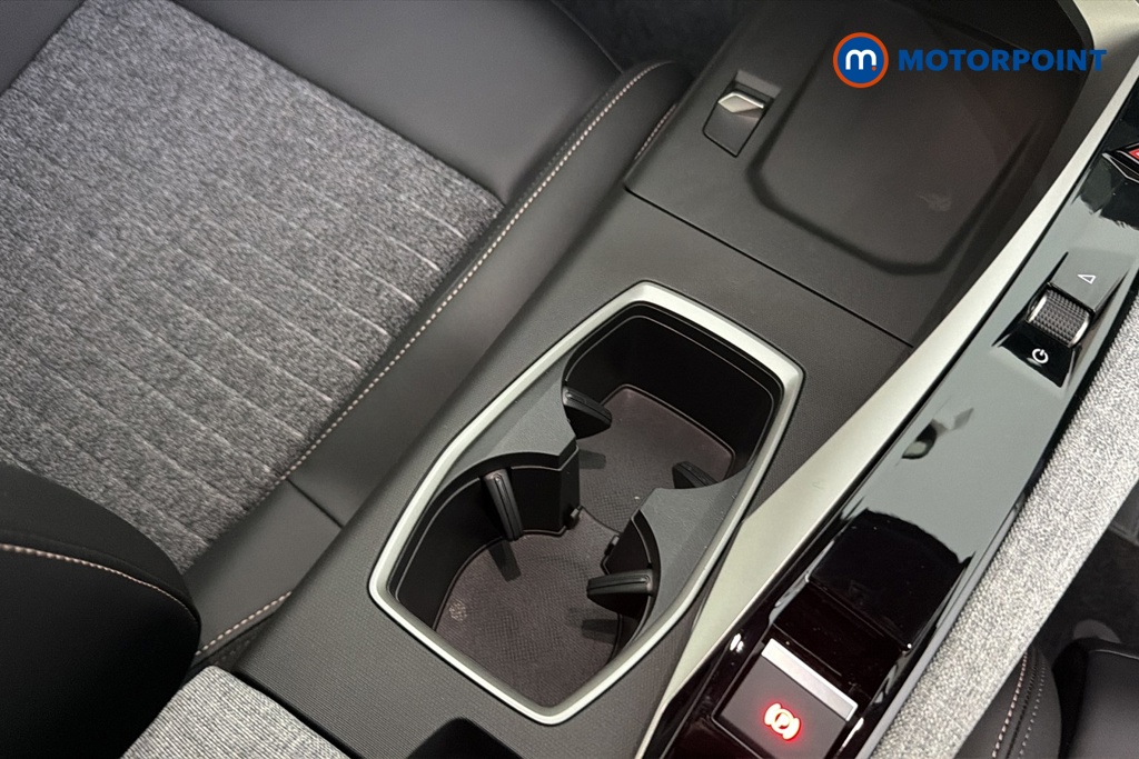 Peugeot 5008 Allure Premium Automatic Petrol SUV - Stock Number (1673765) - 16th supplementary image