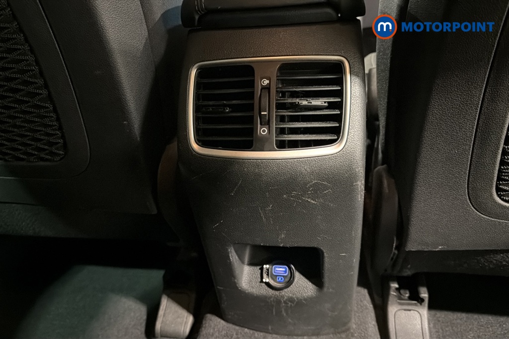 Hyundai Tucson Se Nav Manual Petrol SUV - Stock Number (1673783) - 28th supplementary image