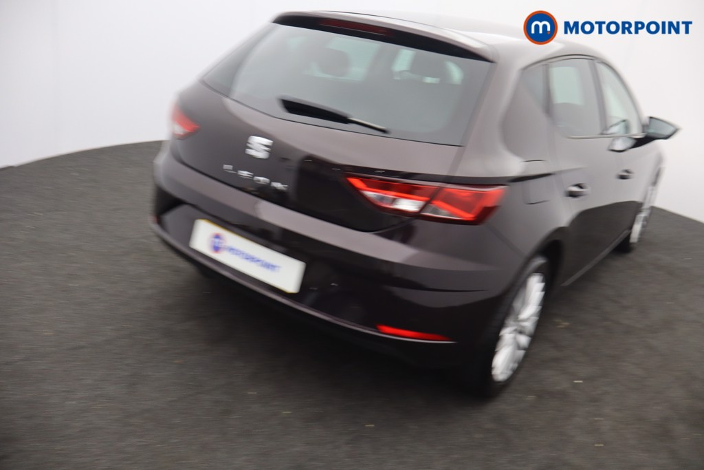 Seat Leon Se Dynamic Manual Petrol Hatchback - Stock Number (1673869) - 2nd supplementary image