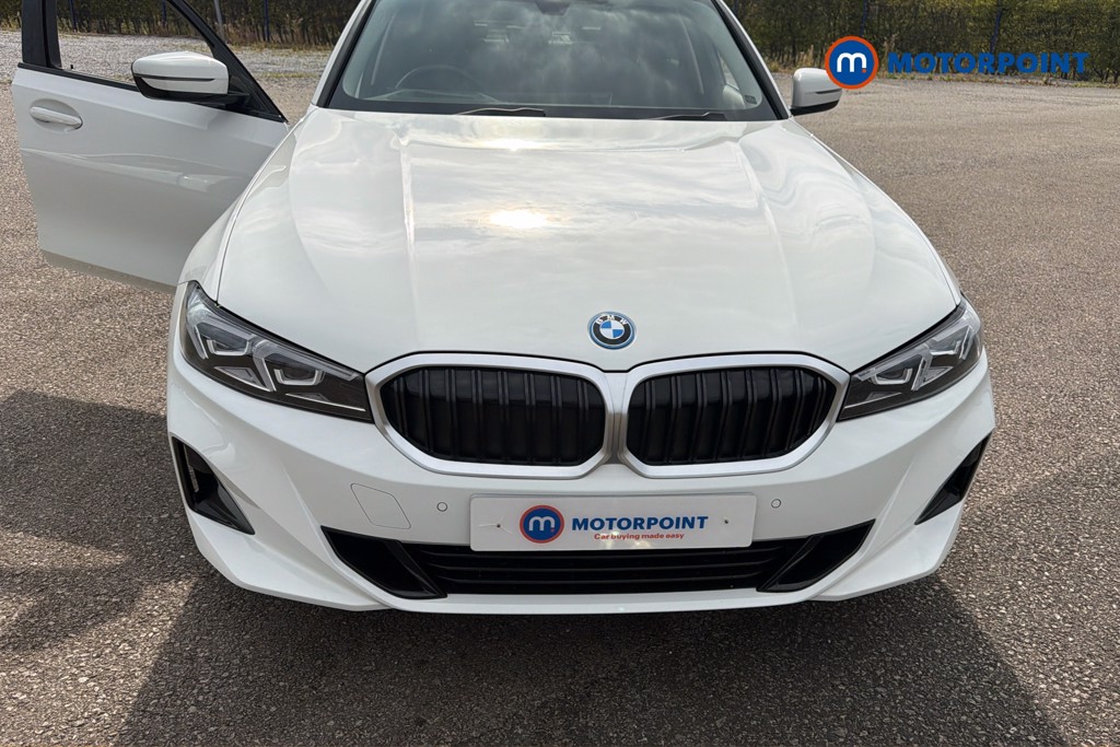 BMW 3 Series Sport Automatic Petrol Plug-In Hybrid Saloon - Stock Number (1673889) - 45th supplementary image