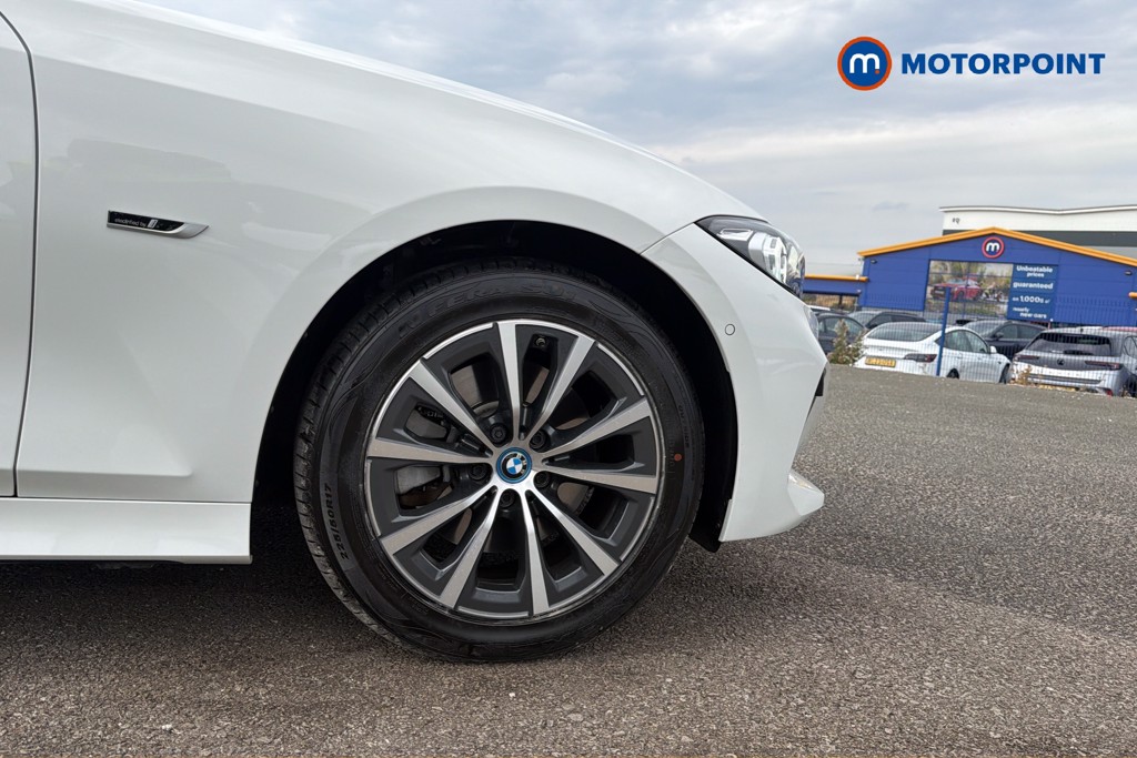 BMW 3 Series Sport Automatic Petrol Plug-In Hybrid Saloon - Stock Number (1673889) - 50th supplementary image