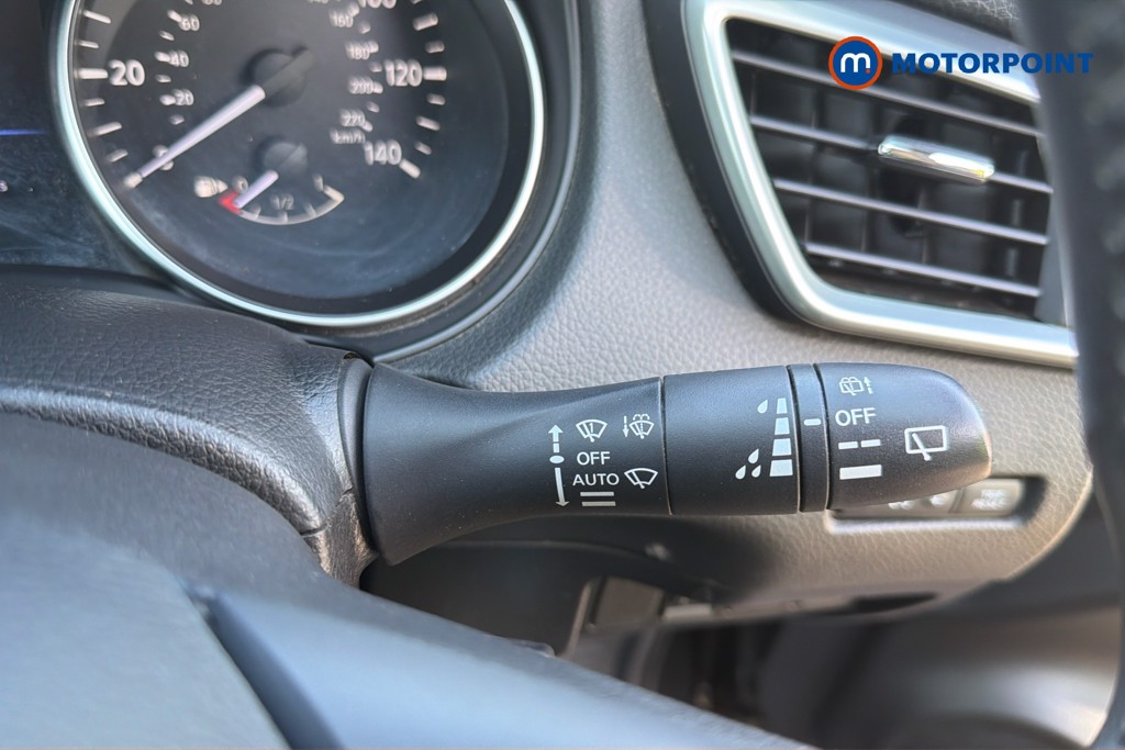 Nissan Qashqai Acenta Premium Manual Diesel SUV - Stock Number (1642952) - 10th supplementary image