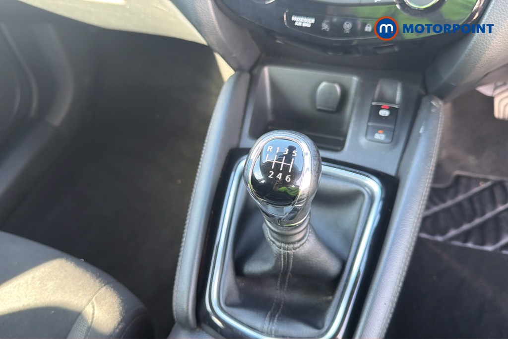 Nissan Qashqai Acenta Premium Manual Diesel SUV - Stock Number (1642952) - 14th supplementary image