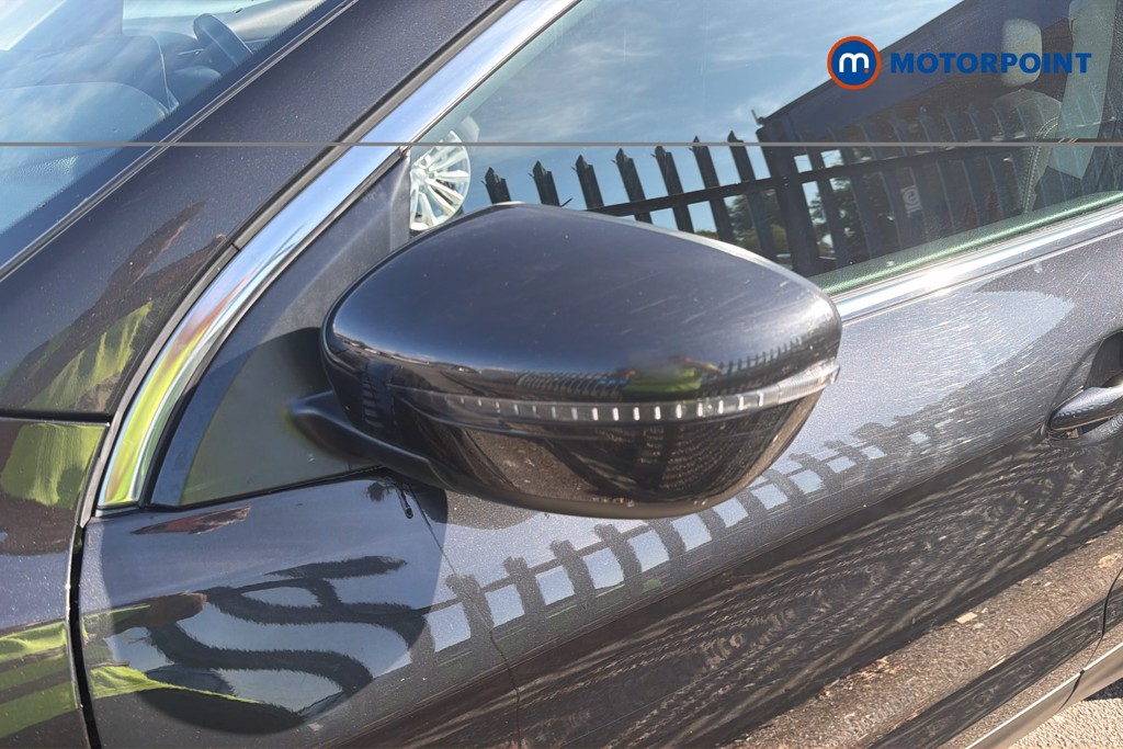 Nissan Qashqai Acenta Premium Manual Diesel SUV - Stock Number (1642952) - 19th supplementary image