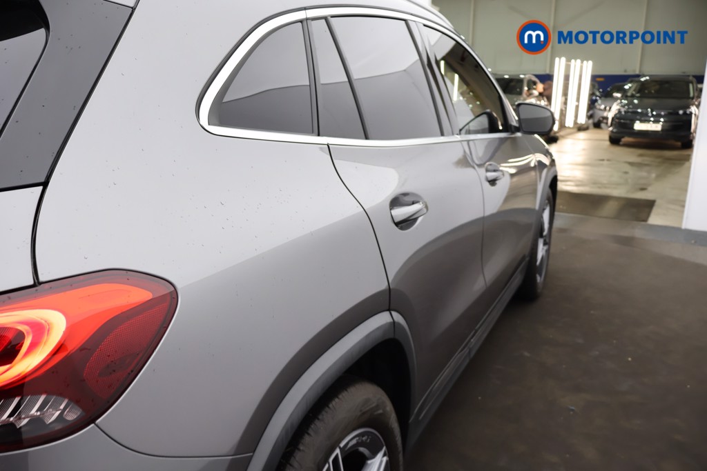Mercedes-Benz GLA Amg Line Automatic Petrol SUV - Stock Number (1653083) - 30th supplementary image