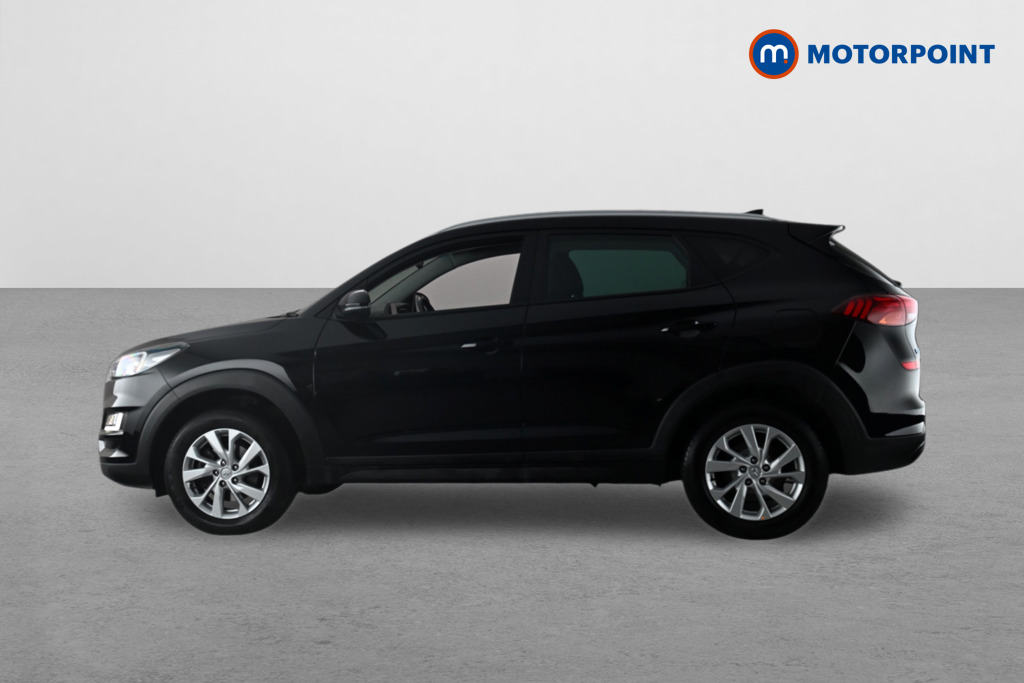 Hyundai Tucson Se Nav Manual Petrol SUV - Stock Number (1655160) - Front bumper