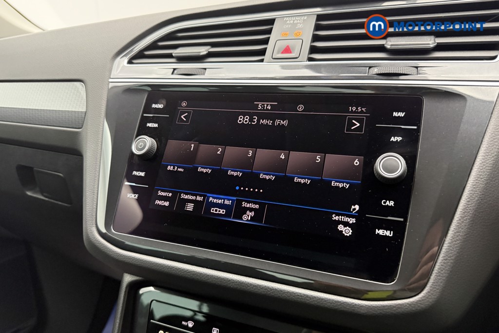 Volkswagen Tiguan Life Automatic Petrol SUV - Stock Number (1657815) - 11th supplementary image