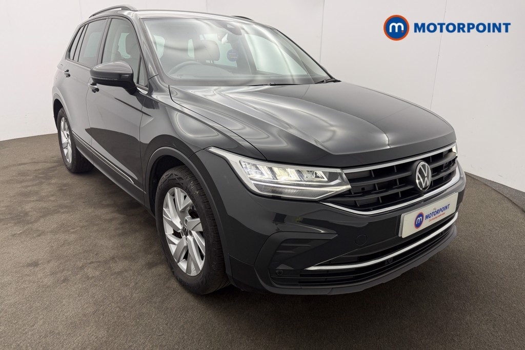 Volkswagen Tiguan Life Automatic Petrol SUV - Stock Number (1657815) - 20th supplementary image