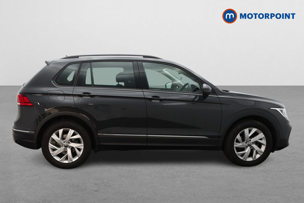 Volkswagen Tiguan Life Automatic Petrol SUV - Stock Number (1657815) - Drivers side