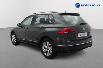 Volkswagen Tiguan Life Automatic Petrol SUV - Stock Number (1657815) - Passenger side rear corner