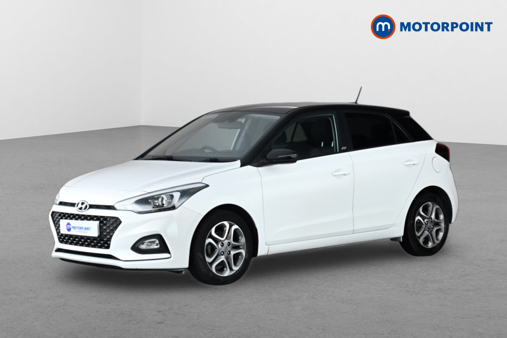 Hyundai I20 Play Manual Petrol Hatchback - Stock Number (1660635) - Passenger side front corner