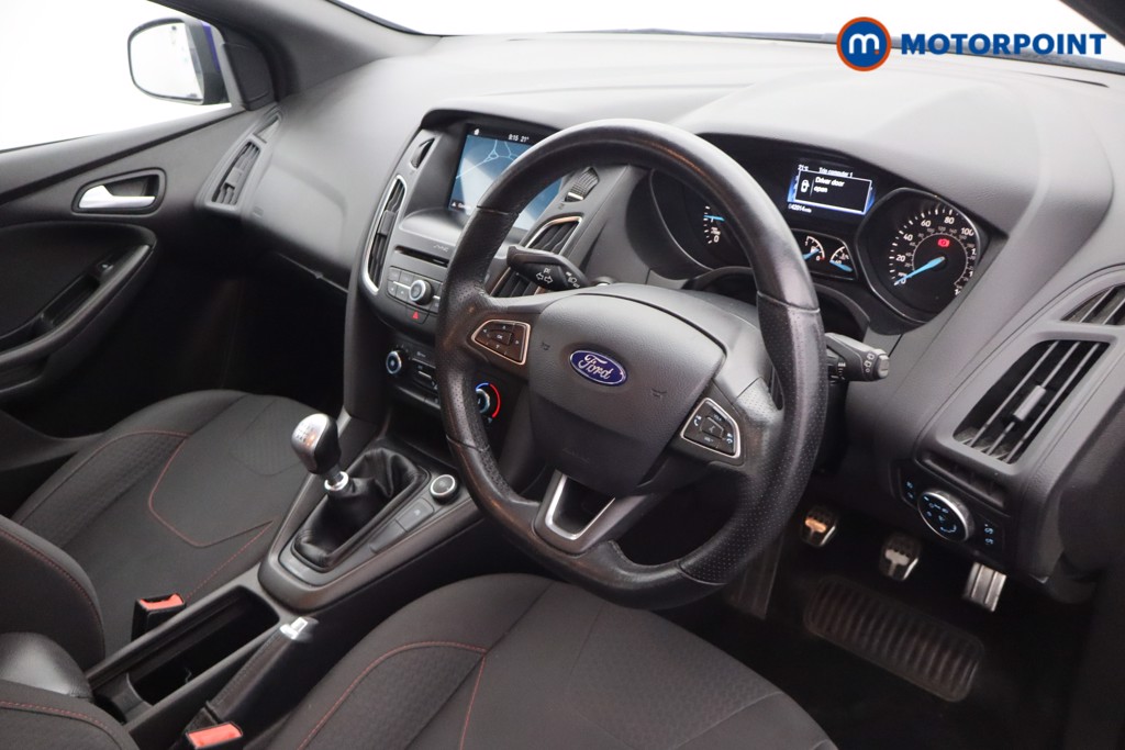 Ford Focus St-Line Manual Petrol Hatchback - Stock Number (1661158) - 1st supplementary image