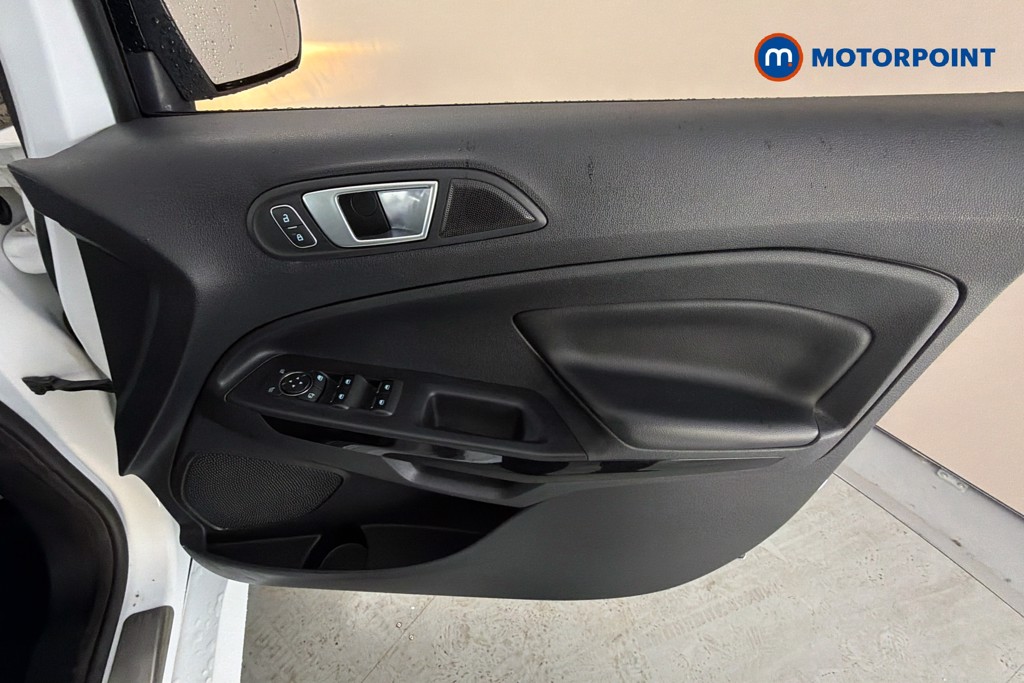 Ford Ecosport St-Line Manual Petrol SUV - Stock Number (1662359) - 19th supplementary image