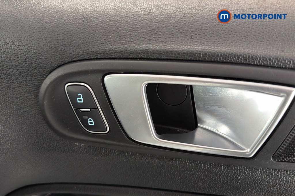Ford Ecosport St-Line Manual Petrol SUV - Stock Number (1662359) - 42nd supplementary image