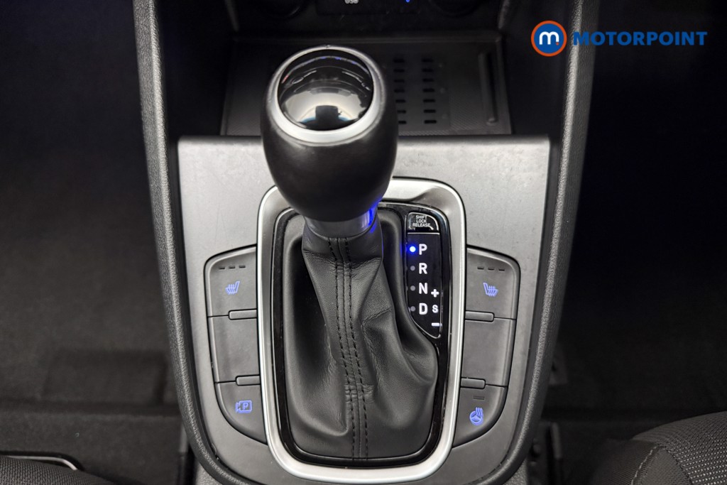 Hyundai Kona Premium Automatic Petrol-Electric Hybrid SUV - Stock Number (1663260) - 7th supplementary image