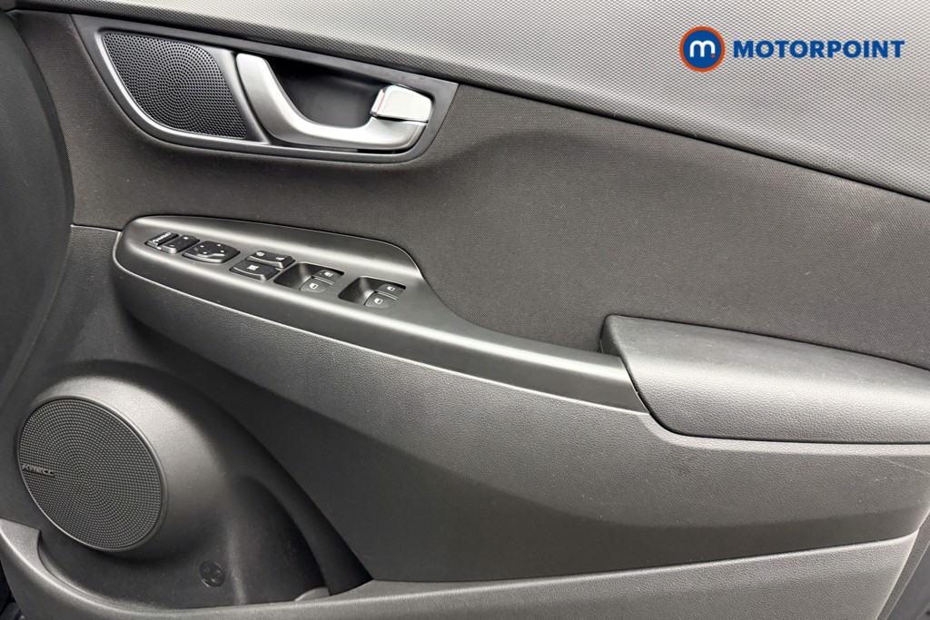 Hyundai Kona Premium Automatic Petrol-Electric Hybrid SUV - Stock Number (1663260) - 18th supplementary image