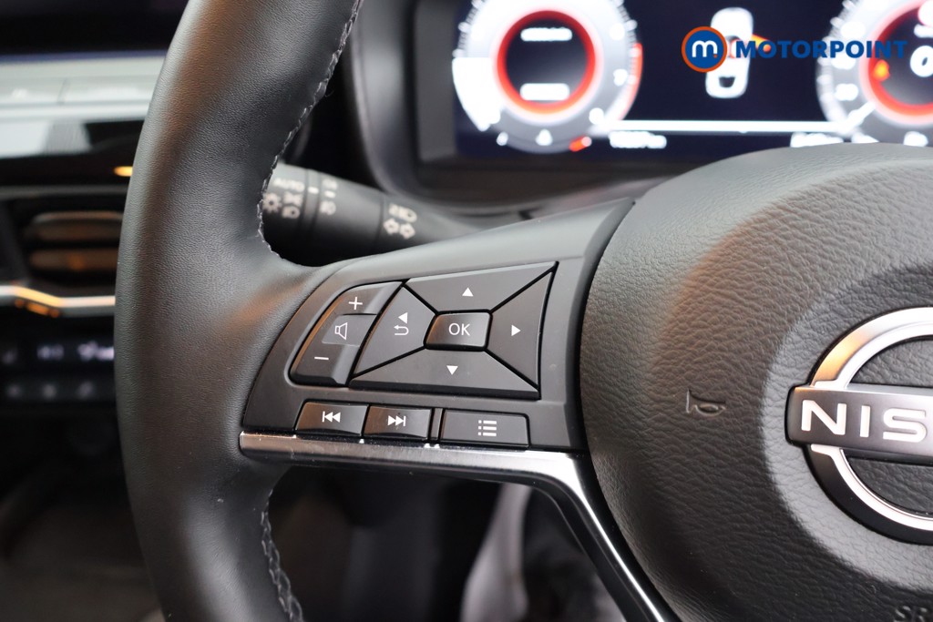 Nissan Juke Tekna-Plus Manual Petrol SUV - Stock Number (1664894) - 2nd supplementary image