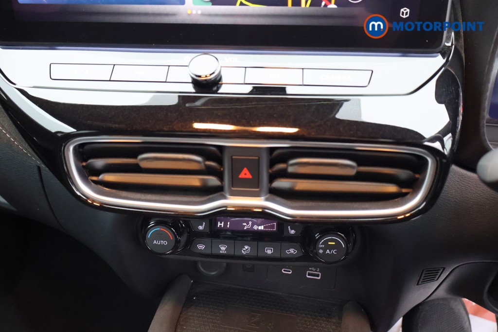 Nissan Juke Tekna-Plus Manual Petrol SUV - Stock Number (1664894) - 10th supplementary image