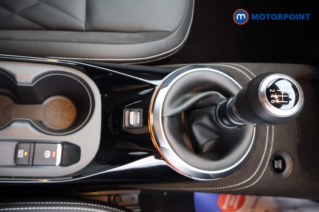 Nissan Juke Tekna-Plus Manual Petrol SUV - Stock Number (1664894) - 11th supplementary image