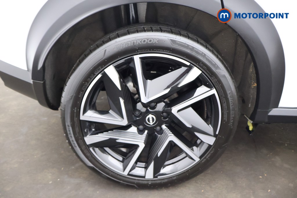 Nissan Juke Tekna-Plus Manual Petrol SUV - Stock Number (1664894) - 34th supplementary image