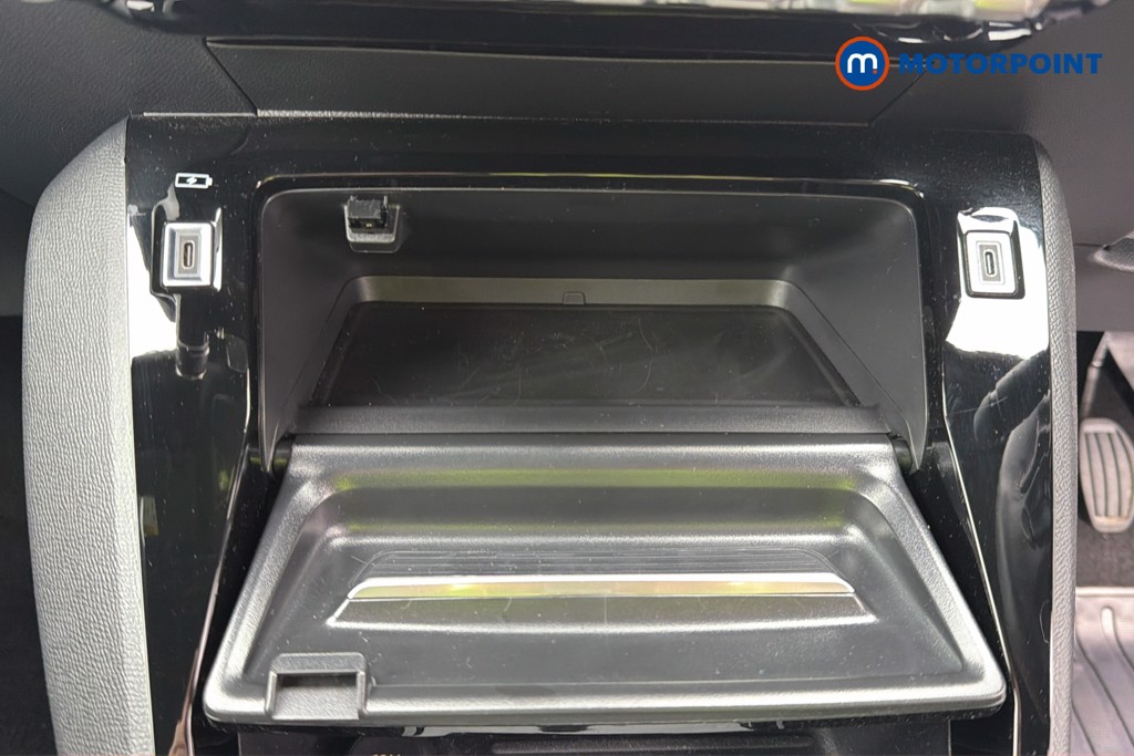 Peugeot 2008 Allure Manual Petrol SUV - Stock Number (1665927) - 13th supplementary image