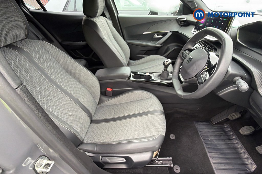 Peugeot 2008 Allure Manual Petrol SUV - Stock Number (1665927) - 18th supplementary image