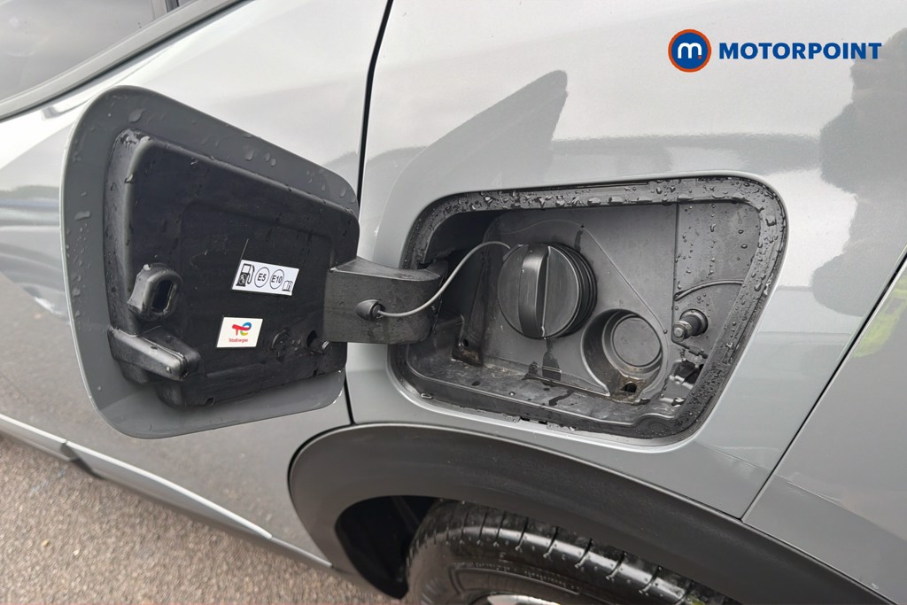 Peugeot 2008 Allure Manual Petrol SUV - Stock Number (1665927) - 42nd supplementary image