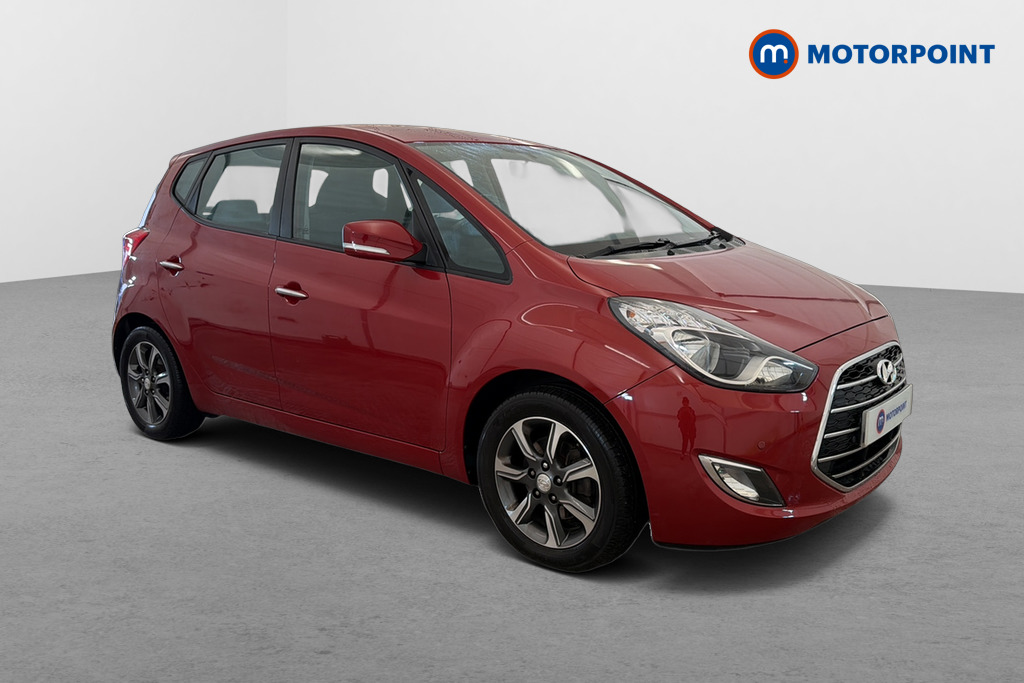 Hyundai Ix20 Se Nav Automatic Petrol People Carrier - Stock Number (1665975) - Drivers side front corner