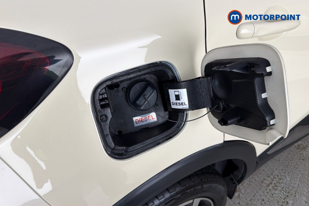 Renault Captur Dynamique S Nav Manual Diesel SUV - Stock Number (1666172) - 41st supplementary image