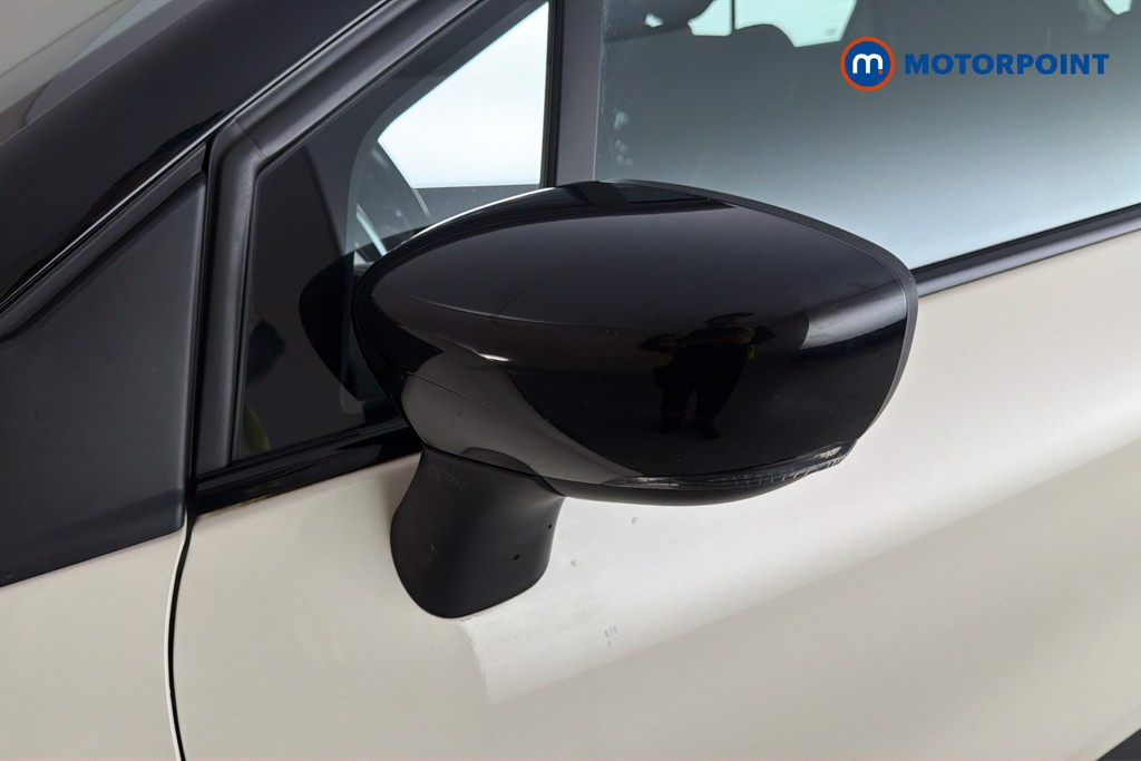 Renault Captur Dynamique S Nav Manual Diesel SUV - Stock Number (1666172) - 43rd supplementary image