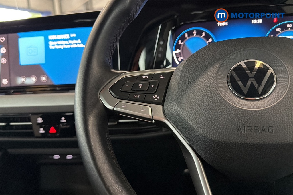 Volkswagen Golf Life Manual Petrol Hatchback - Stock Number (1666891) - 4th supplementary image