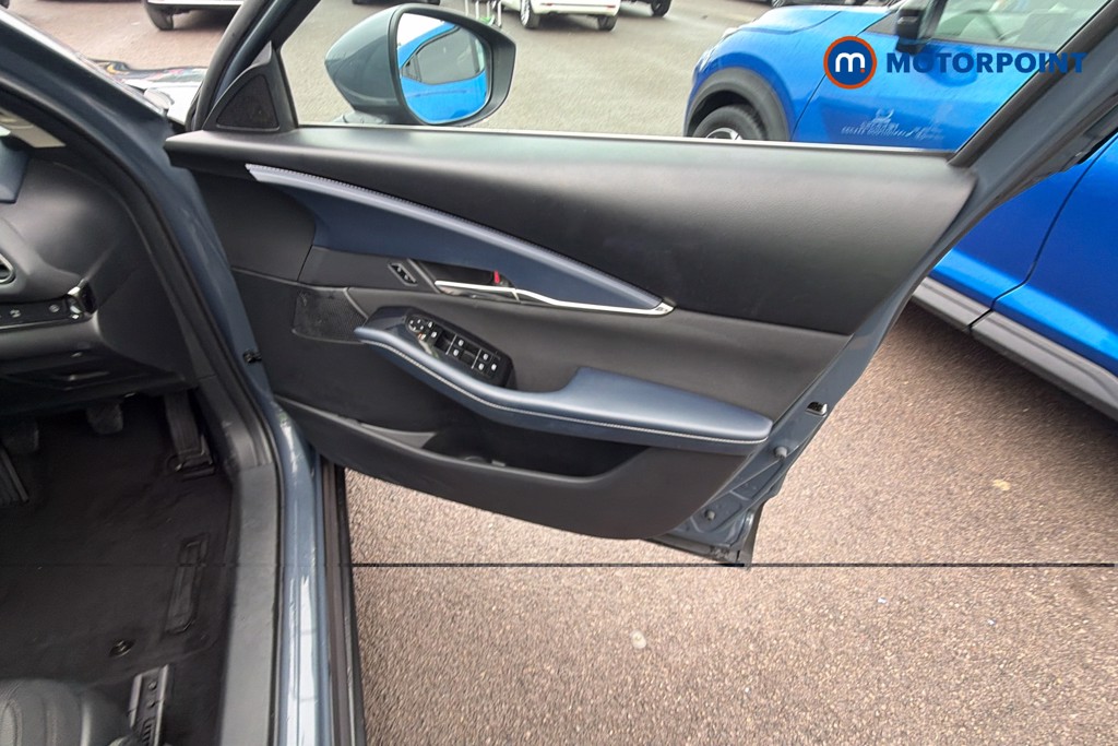 Mazda Cx-30 Sport Lux Manual Petrol SUV - Stock Number (1666910) - 3rd supplementary image