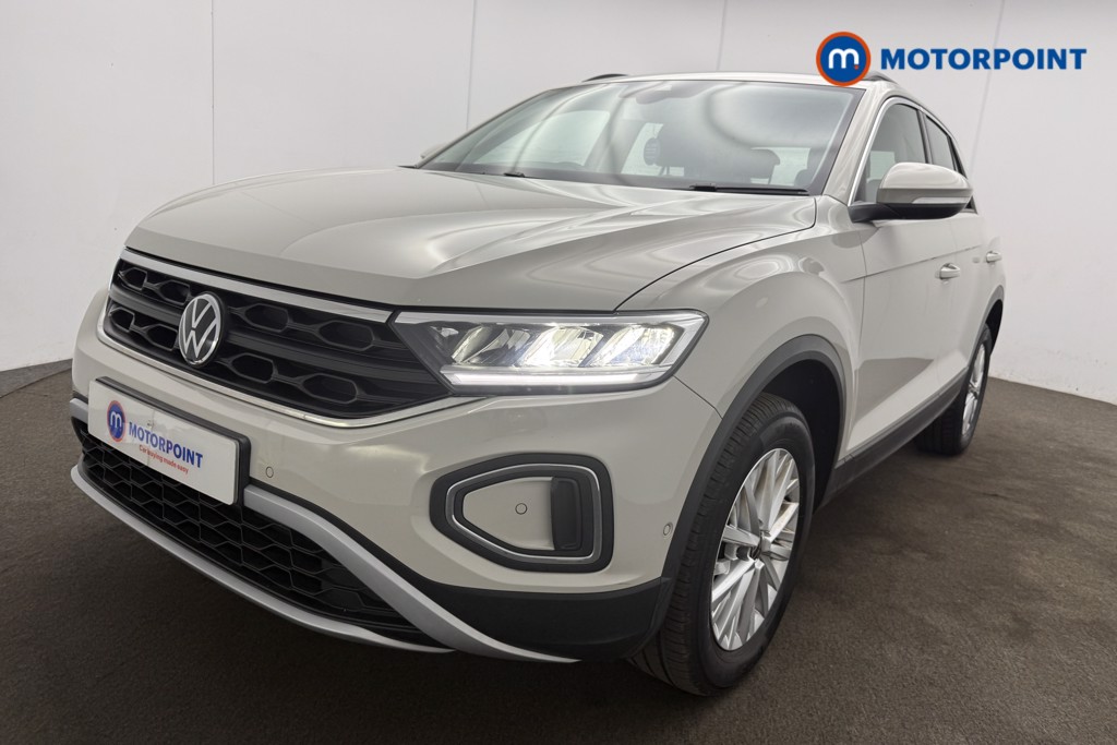 Volkswagen T-Roc Life Manual Petrol SUV - Stock Number (1667385) - 24th supplementary image