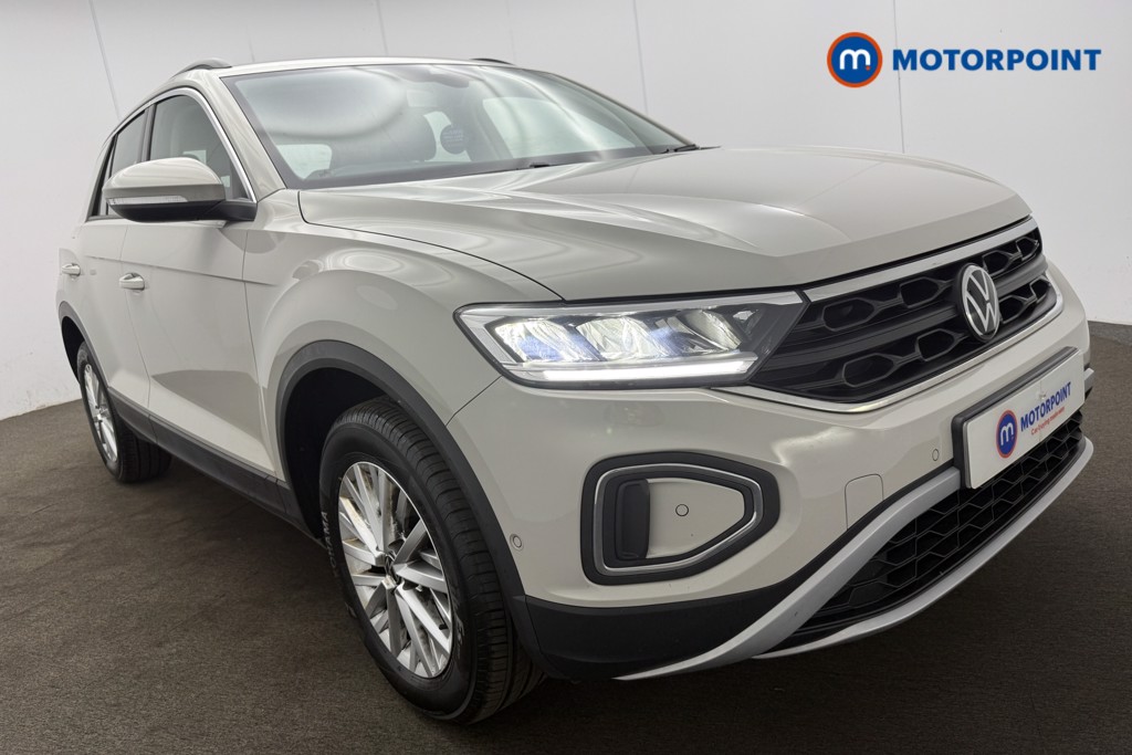 Volkswagen T-Roc Life Manual Petrol SUV - Stock Number (1667385) - 25th supplementary image