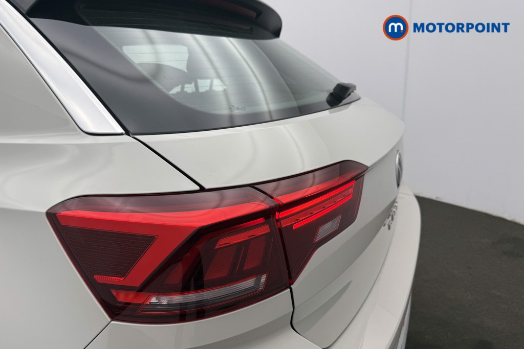 Volkswagen T-Roc Life Manual Petrol SUV - Stock Number (1667385) - 27th supplementary image