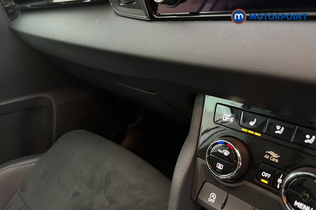 Skoda Karoq Se L Automatic Petrol SUV - Stock Number (1667549) - 14th supplementary image