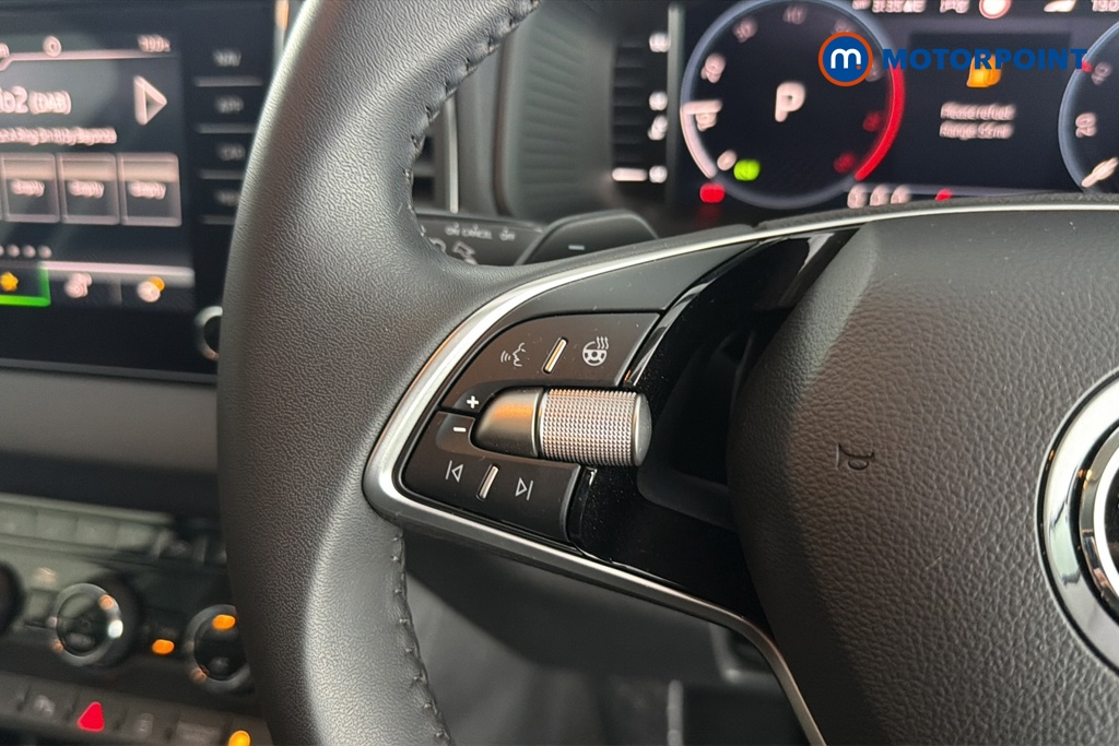 Skoda Karoq Se L Automatic Petrol SUV - Stock Number (1667550) - 4th supplementary image